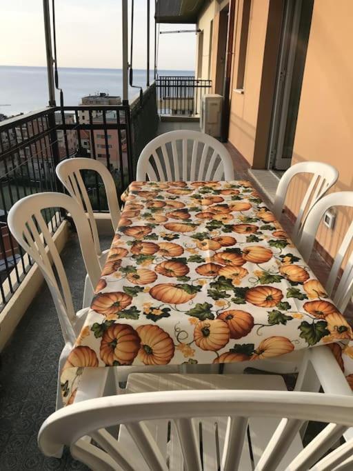 Vista Mare Con Ogni Comfort Varraze Exterior foto